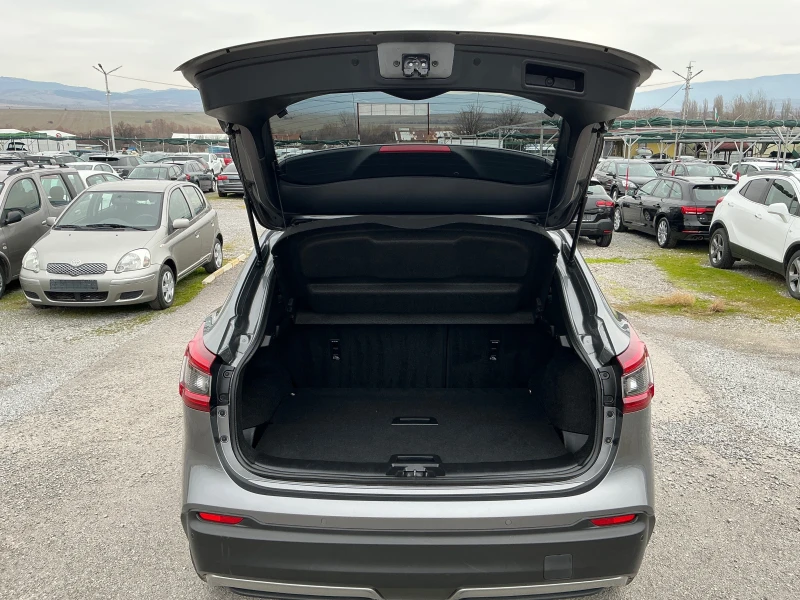 Nissan Qashqai 1.5 DCI, снимка 10 - Автомобили и джипове - 53475666