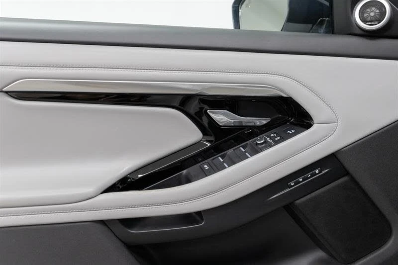 Land Rover Range Rover Evoque P300 R-Dynamic SE AWD | Mobile.bg   14