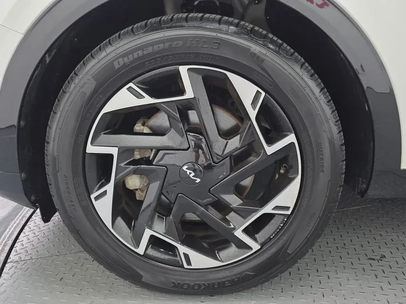 Kia Sportage 1.6 2WD Noblesse - САМО 30% АВАНС, снимка 5 - Автомобили и джипове - 56220743