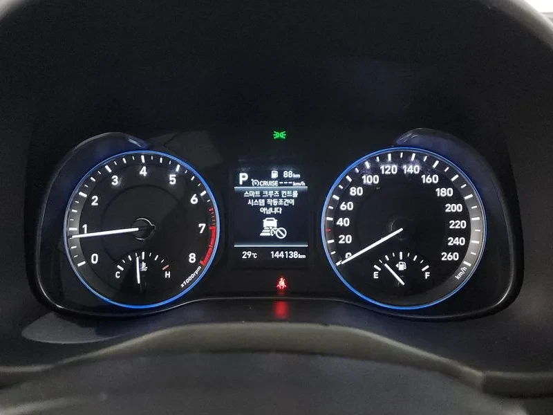 Hyundai Kona 1.6 - САМО 30% АВАНС, снимка 8 - Автомобили и джипове - 56305021
