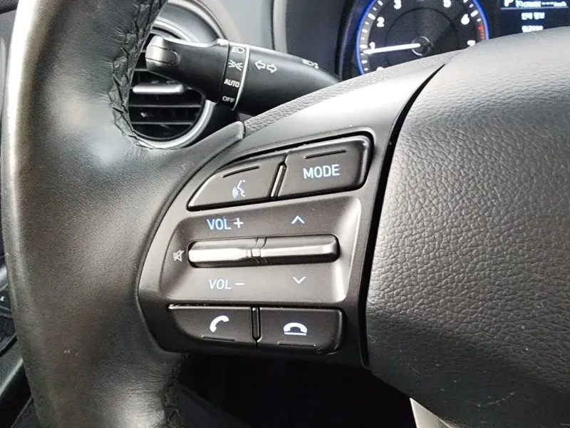 Hyundai Kona 1.6 - САМО 30% АВАНС, снимка 16 - Автомобили и джипове - 56305021