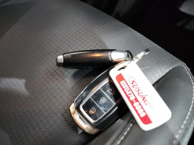 Hyundai Kona 1.6 - САМО 30% АВАНС, снимка 15 - Автомобили и джипове - 56305021