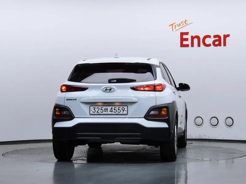 Hyundai Kona 1.6 - САМО 30% АВАНС, снимка 4 - Автомобили и джипове - 56305021