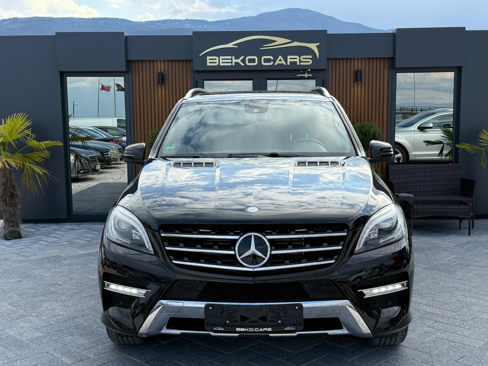 Mercedes-Benz ML 350 4-matik//AMG-PACK//нов внос от Германия! - изображение 2
