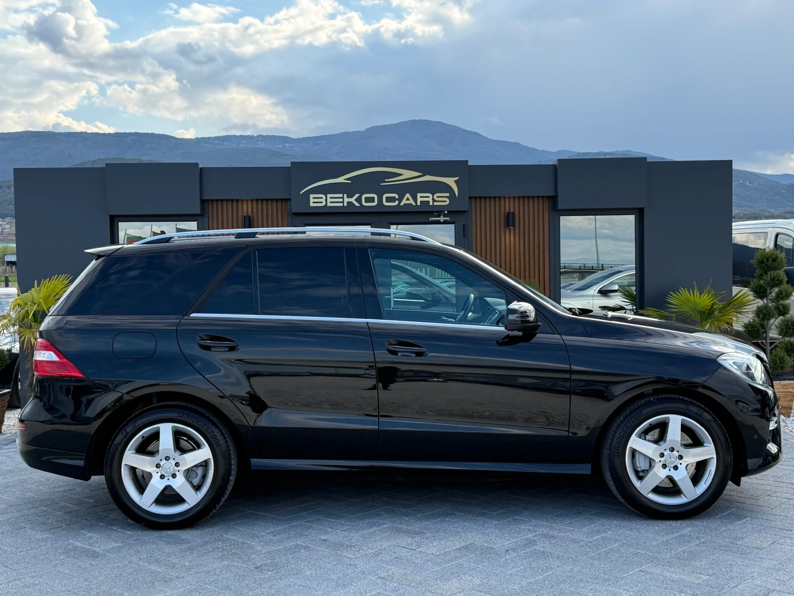 Mercedes-Benz ML 350 4-matik//AMG-PACK//нов внос от Германия! - изображение 6