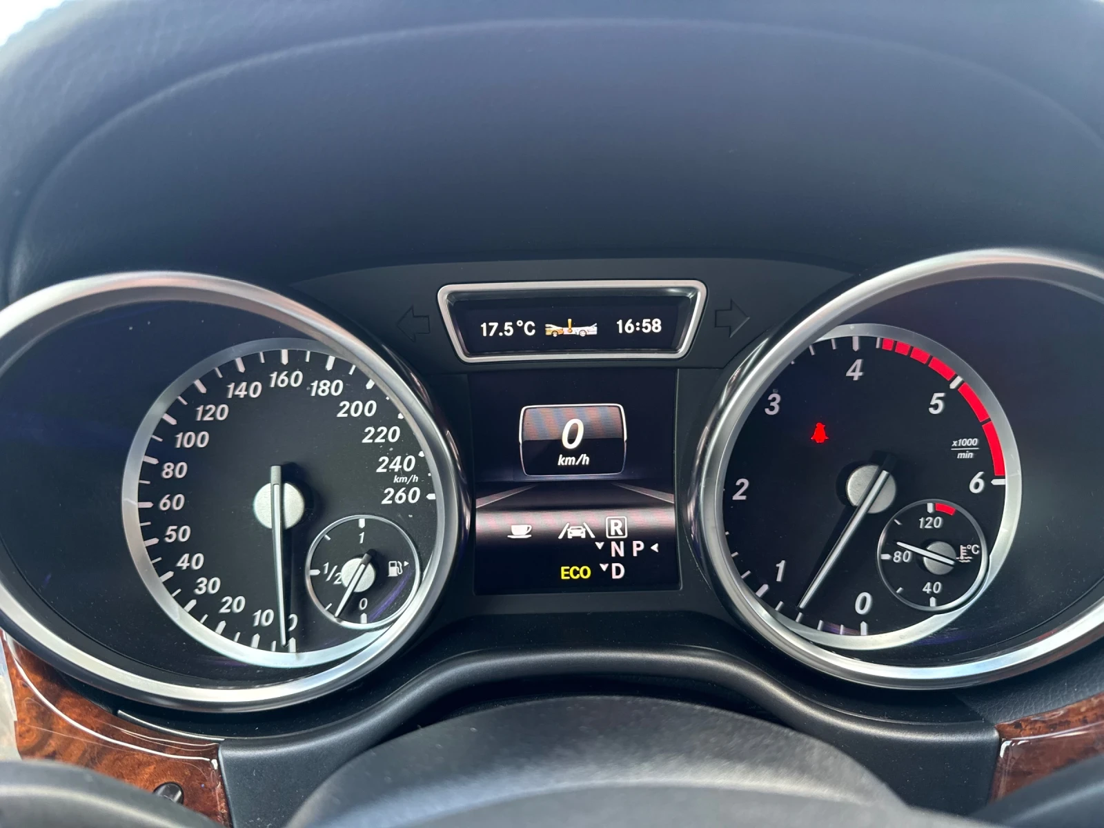 Mercedes-Benz ML 350 4-matik//AMG-PACK//нов внос от Германия! - изображение 10