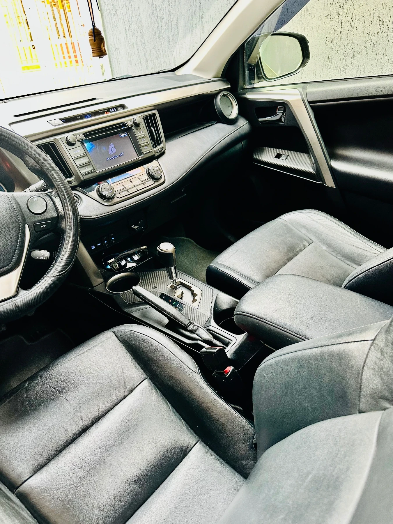 Toyota Rav4 2.2 4x4 150ps - изображение 9