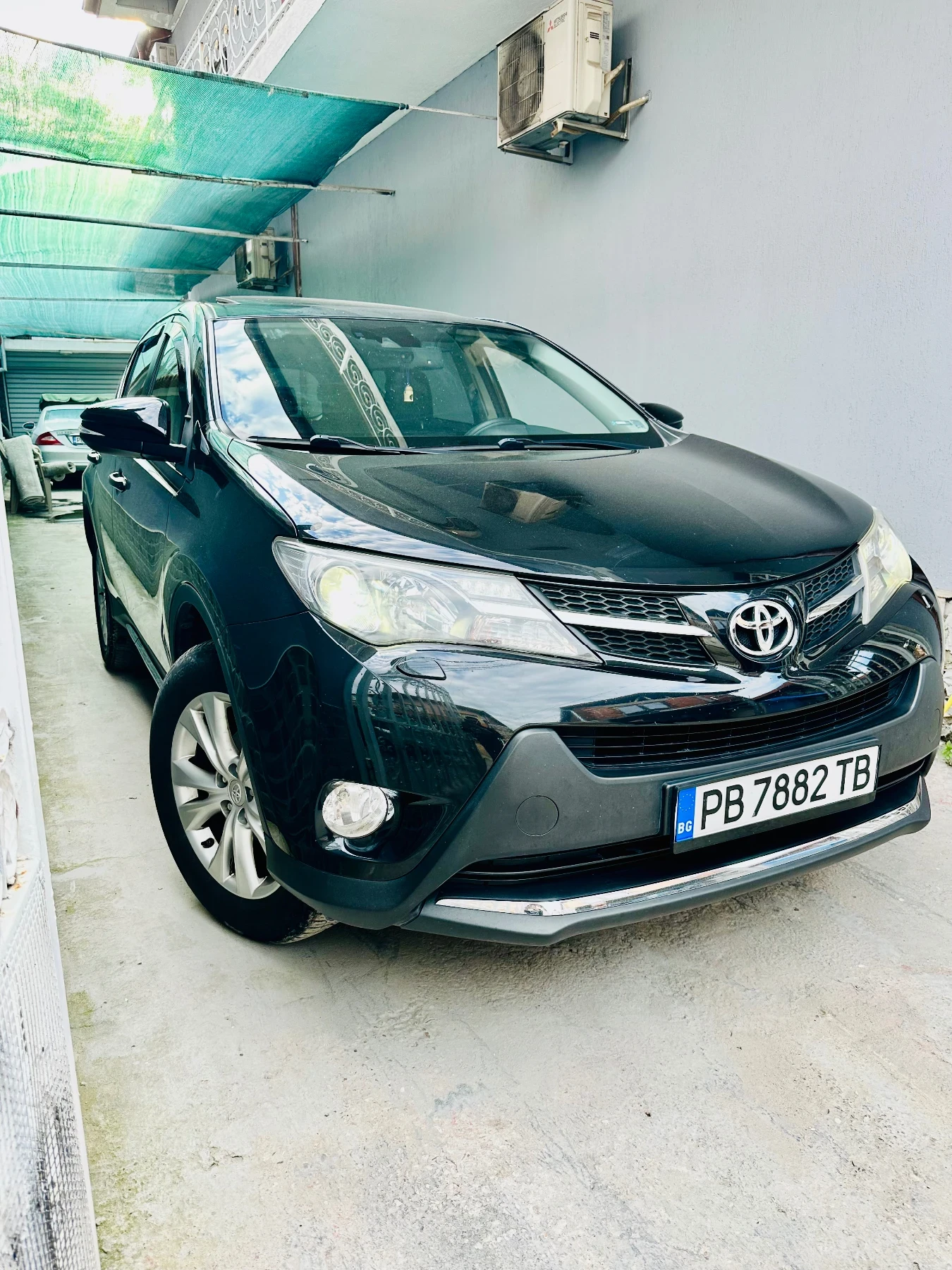 Toyota Rav4 2.2 4x4 150ps - изображение 2