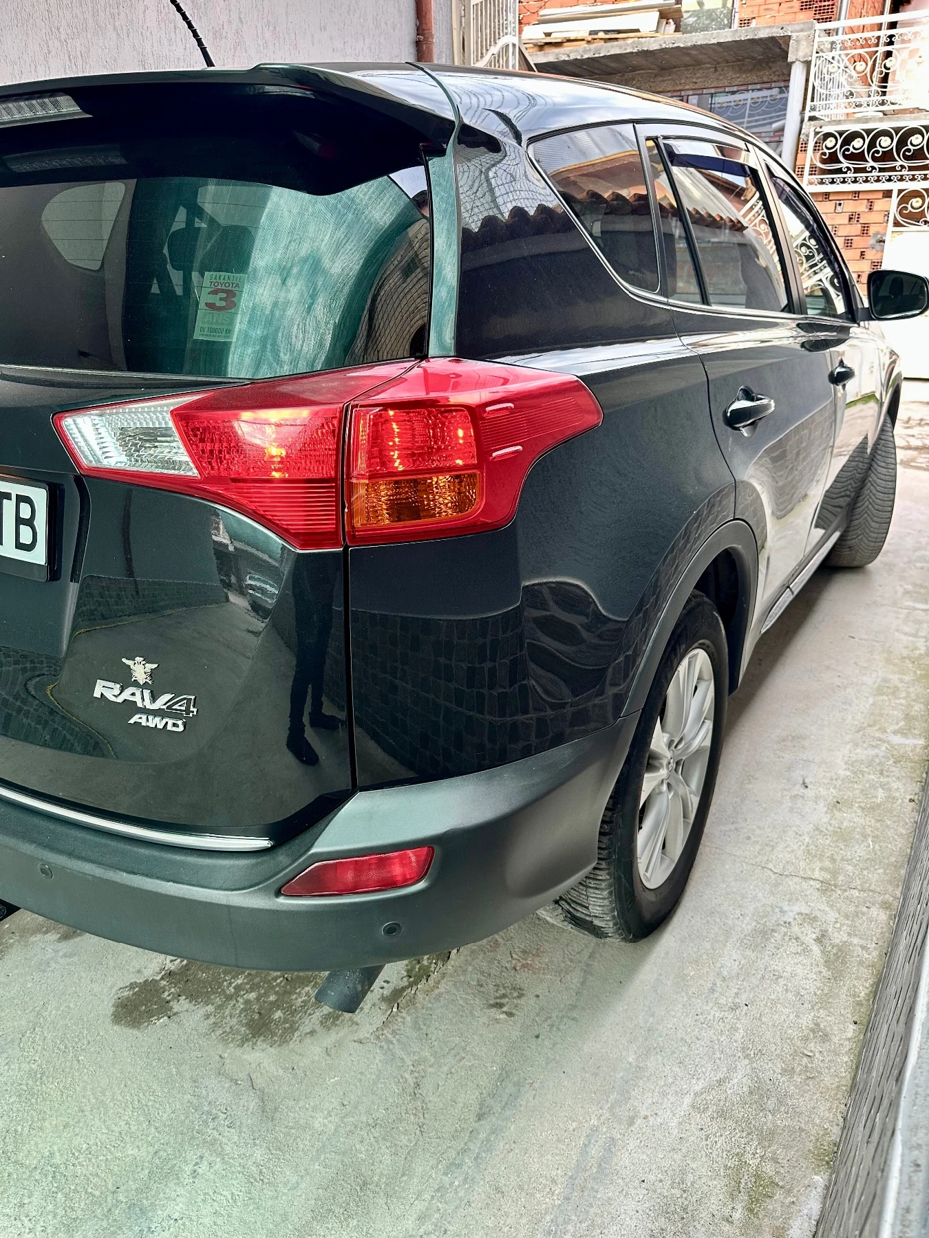 Toyota Rav4 2.2 4x4 150ps - изображение 8