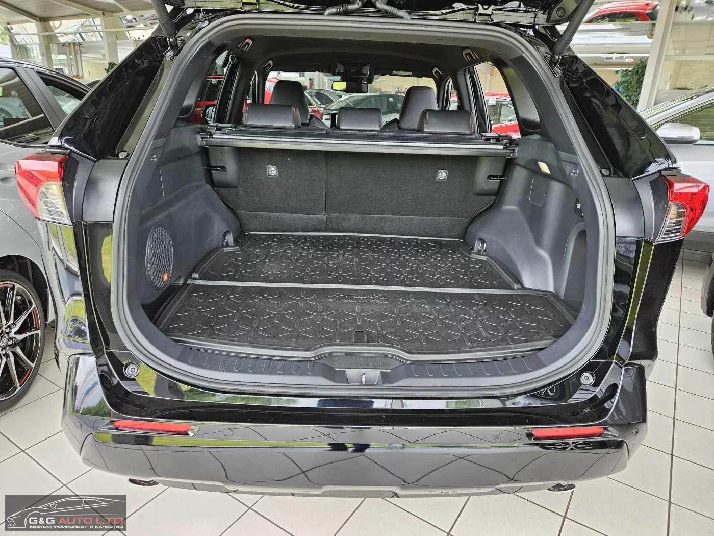 Toyota Rav4 PHEV/306HP/CAM/HUD/NAVI/DIGI/CARPLAY/184g - изображение 5