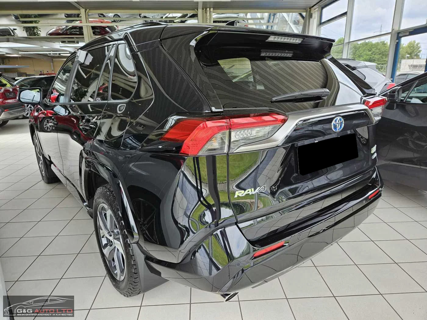 Toyota Rav4 PHEV/306HP/CAM/HUD/NAVI/DIGI/CARPLAY/184g - изображение 3