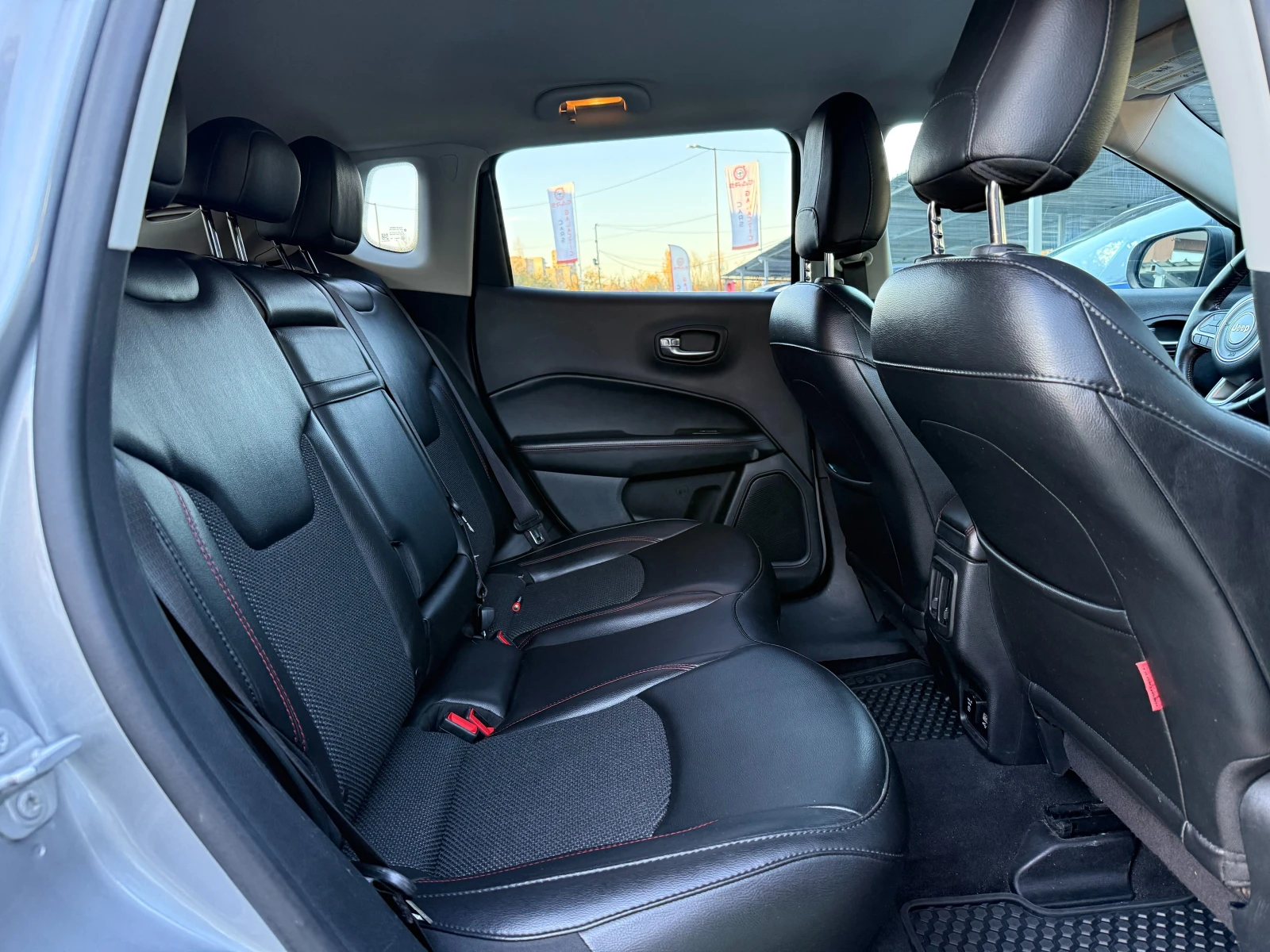 Jeep Compass TRAILHAWK - изображение 10