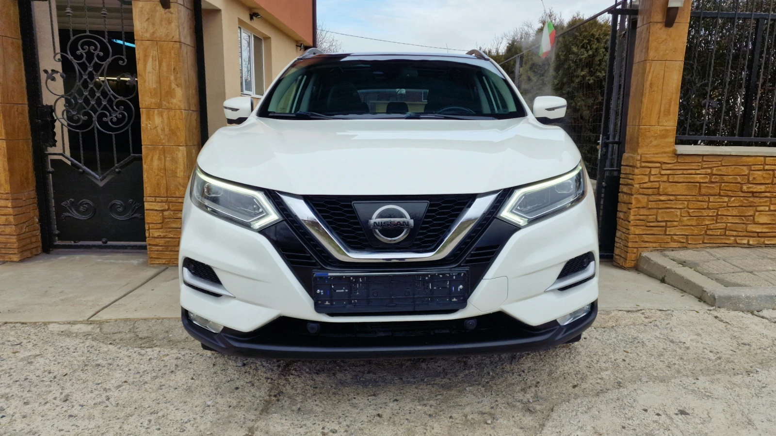 Nissan Qashqai 1.2T-Tekna+ = AUTOMATIC=  | Mobile.bg � ����������� 2