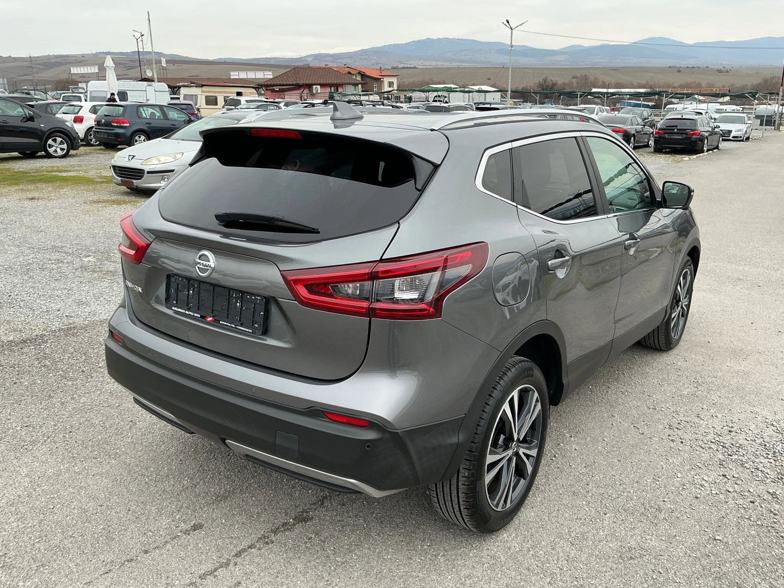 Nissan Qashqai 1.5 DCI - изображение 8