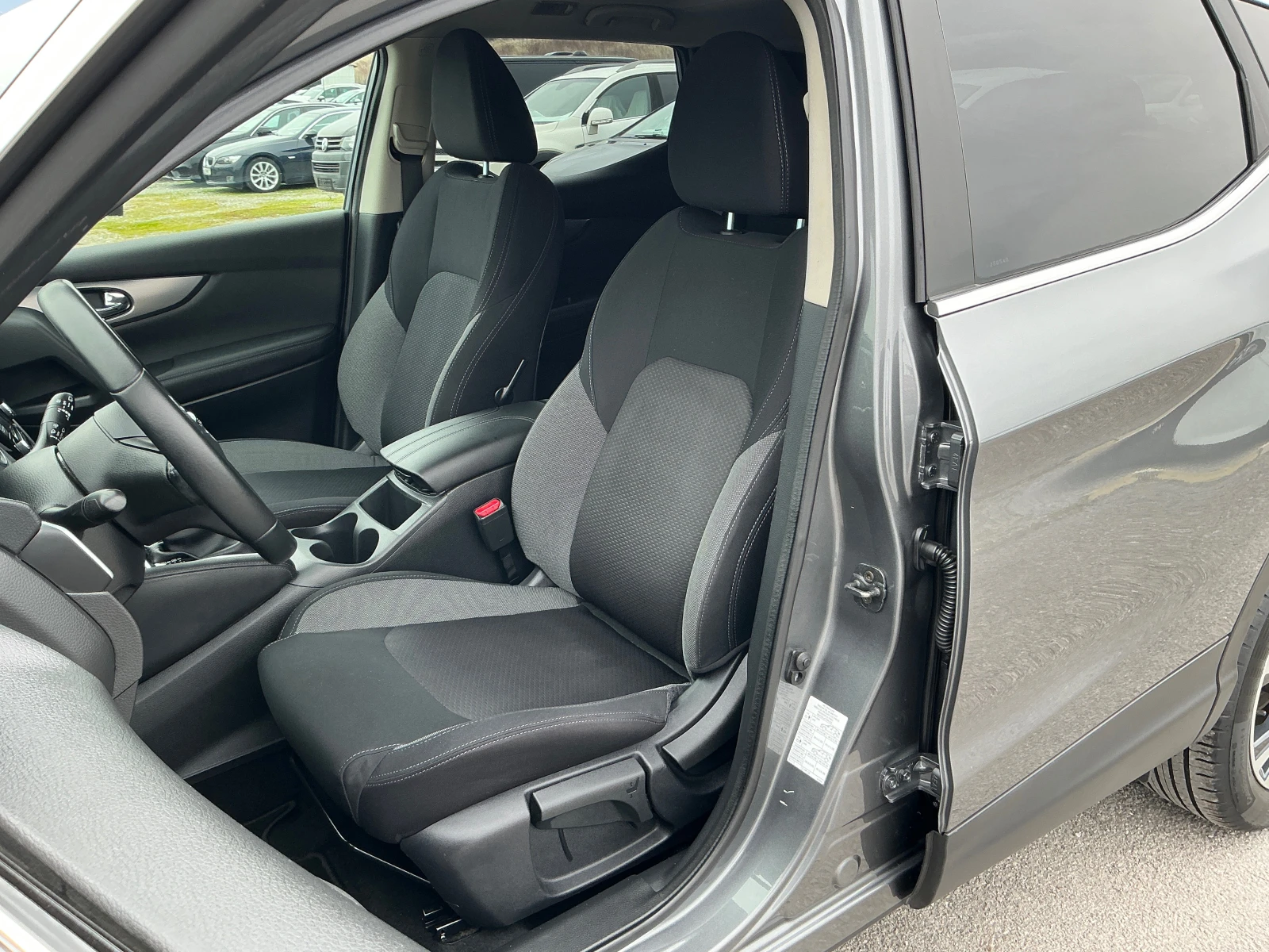 Nissan Qashqai 1.5 DCI | Mobile.bg � ����������� 14
