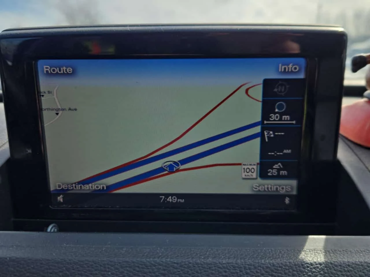 Audi Q3  PROGRESSIV| PANORAMA| 2 КЛЮЧА| CARFAX| , снимка 11 - Автомобили и джипове - 54085036