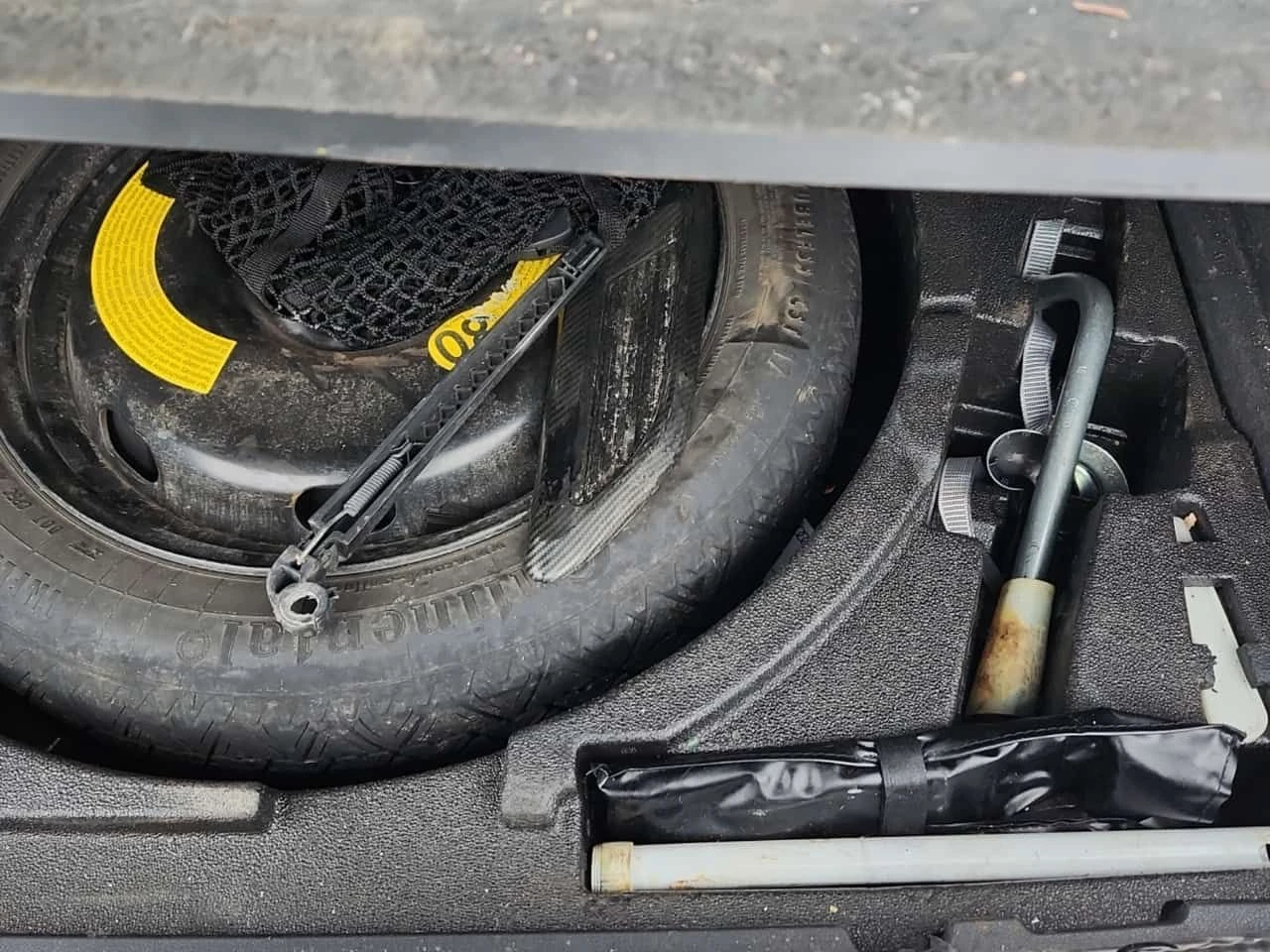 Audi Q3  PROGRESSIV| PANORAMA| 2 КЛЮЧА| CARFAX| , снимка 15 - Автомобили и джипове - 54085036