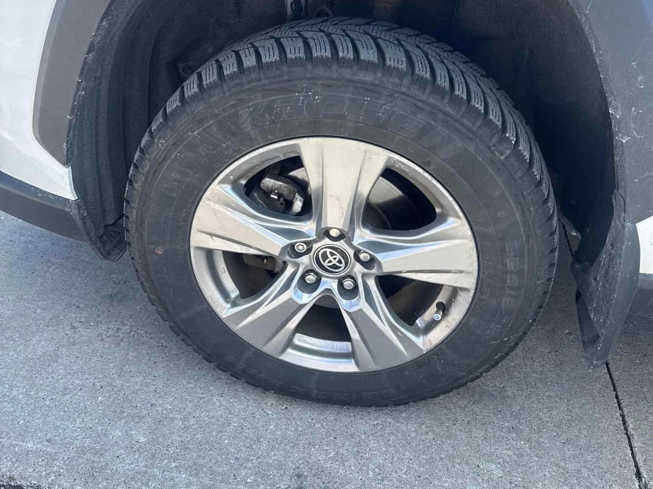 Toyota Rav4 * Hybrid XLE * CARFAX * 2 КЛЮЧА * KEYLESS * , снимка 7 - Автомобили и джипове - 54497123