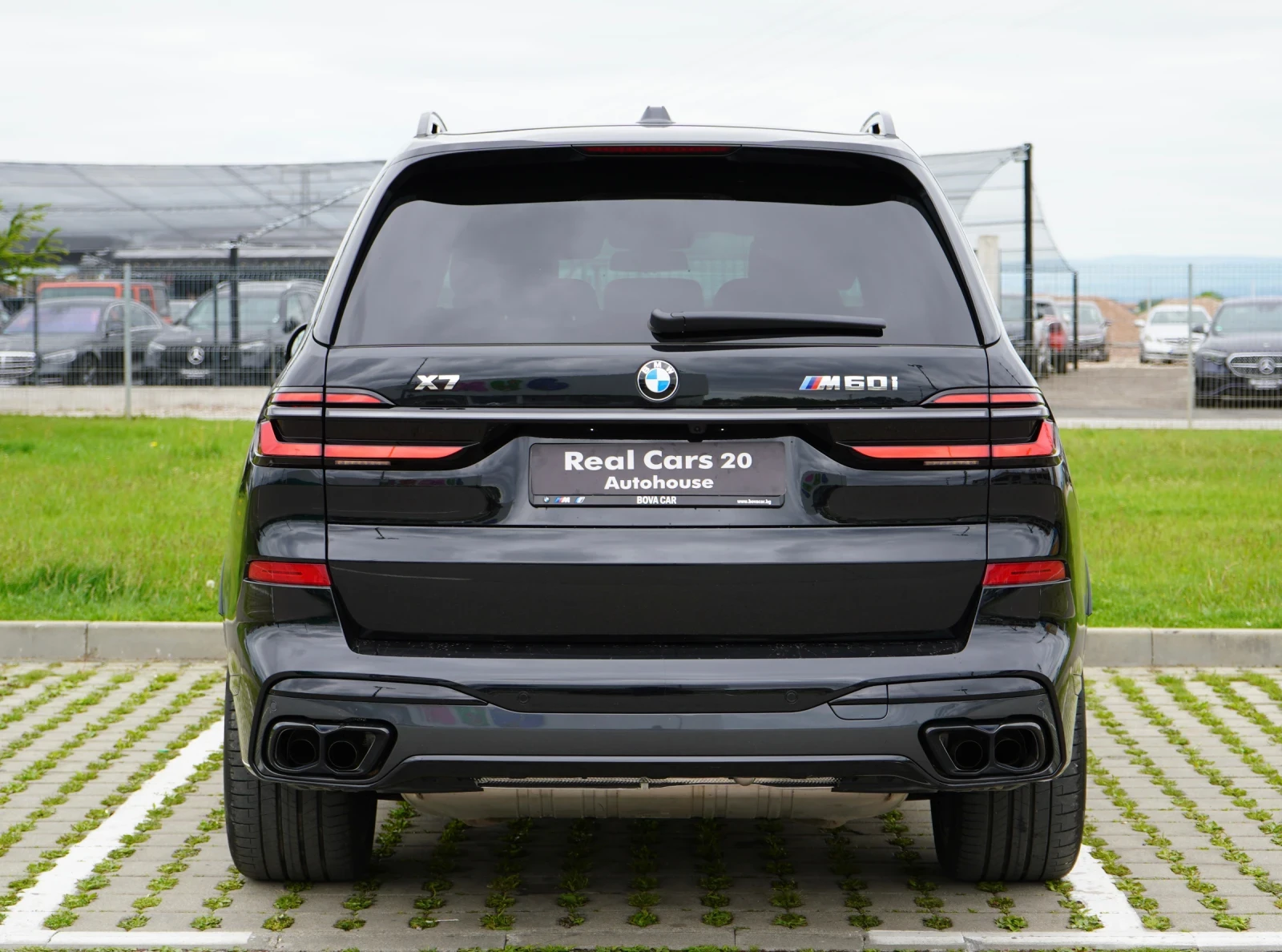 BMW X7 М60i* ГАРАНЦИЯ* BOWERS* DISTR* 360 CAM* KEYLESS* P, снимка 5 - Автомобили и джипове - 54591898