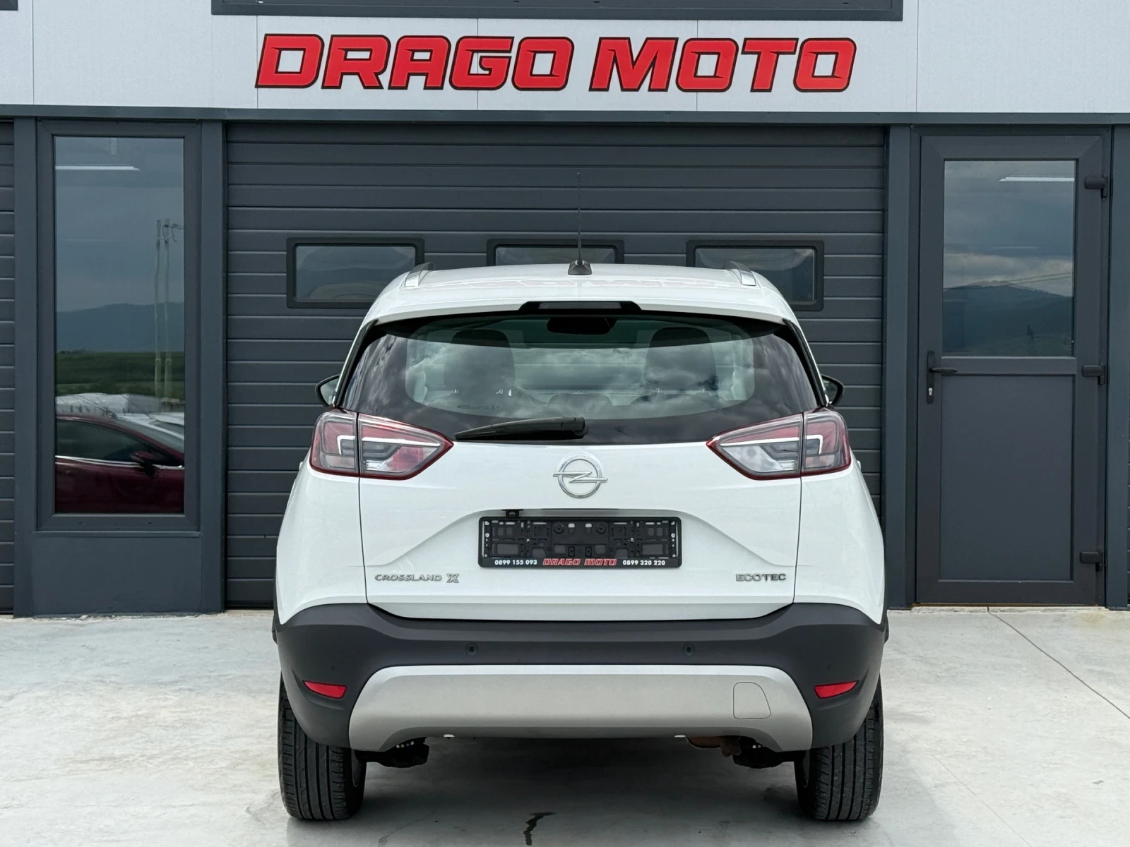 Opel Crossland X 1.2i LED, EURO 6B! * 84 000км* KTEO OK! COC! ТОП!, снимка 5 - Автомобили и джипове - 54630669