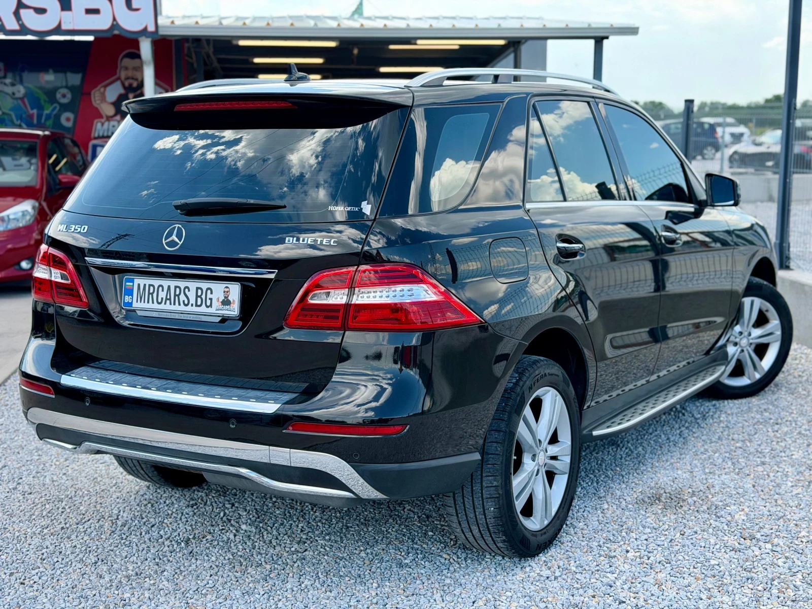 Mercedes-Benz ML 350  ВСИЧКИ ЕКСТРИ ЗА МОДЕЛА / ЛИЗИНГ /, снимка 6 - Автомобили и джипове - 54710765