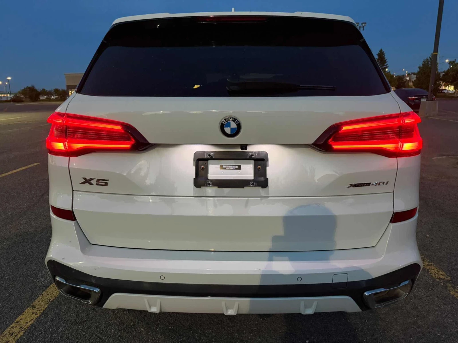BMW X5 ОБДУХВАНЕ * ПАНОРАМА * ЛАЗЕР * 360 * HARMAN KARDON, снимка 4 - Автомобили и джипове - 54793911