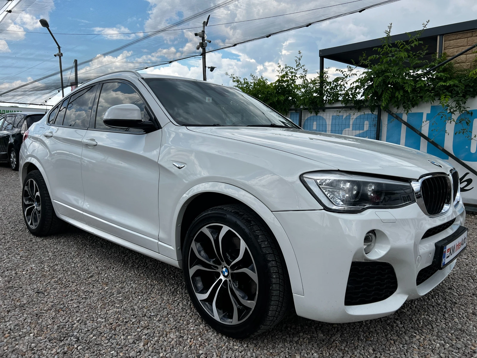 BMW X4 2.0d xDrive/M Sport/AUT/NAVI/КАМЕРА, снимка 3 - Автомобили и джипове - 54932136