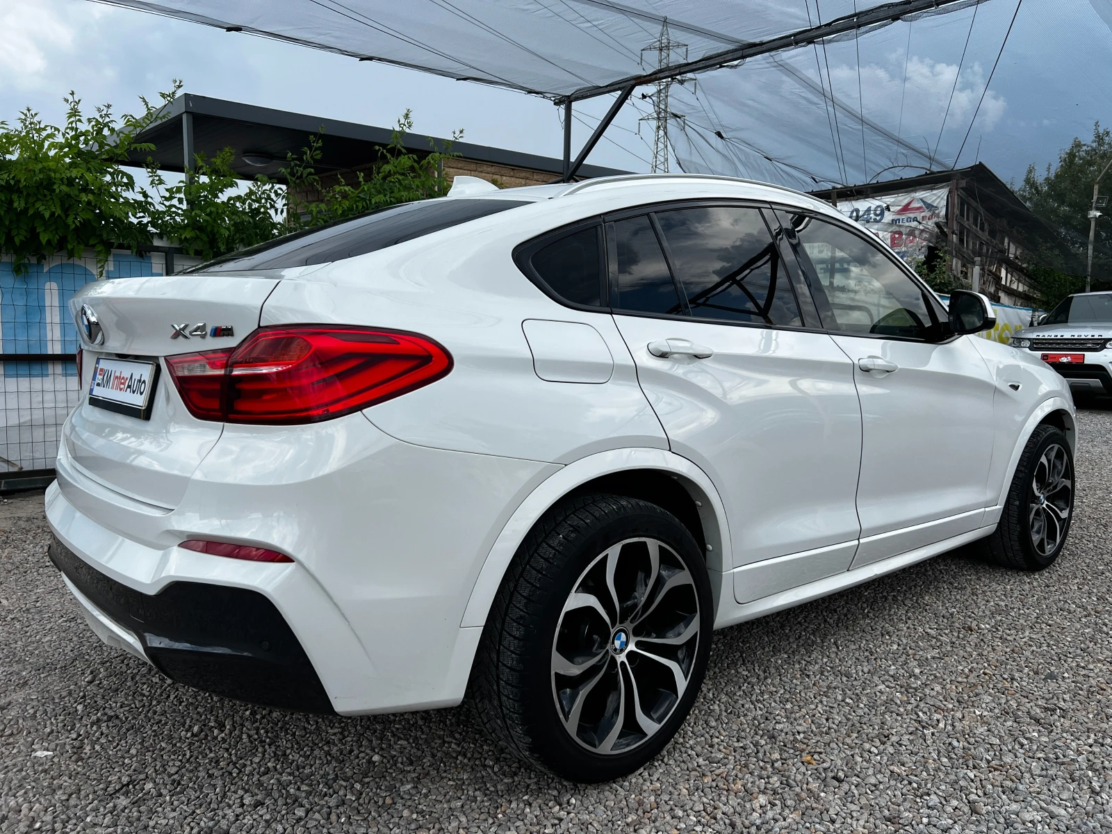 BMW X4 2.0d xDrive/M Sport/AUT/NAVI/КАМЕРА, снимка 4 - Автомобили и джипове - 54932136