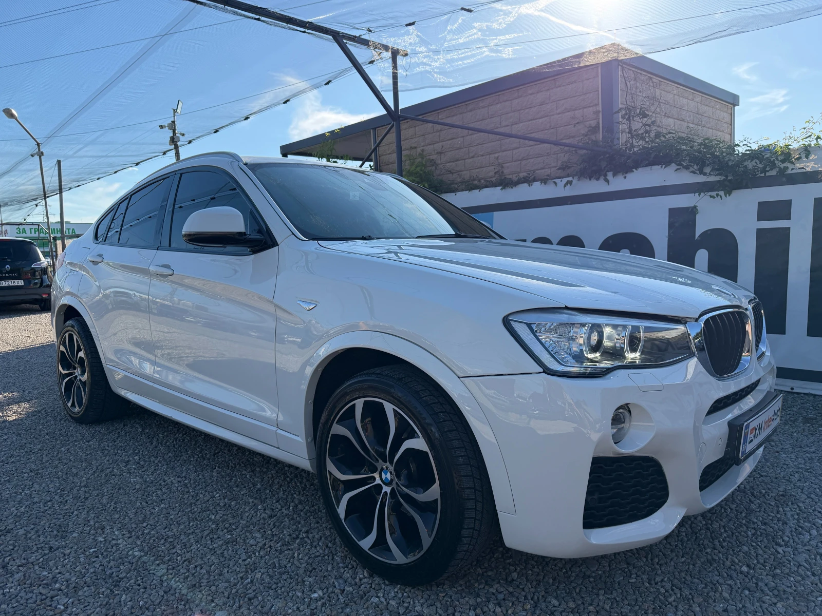 BMW X4 2.0d xDrive/M-пакет/AUT/NAVI/КАМЕРА, снимка 3 - Автомобили и джипове - 54932136