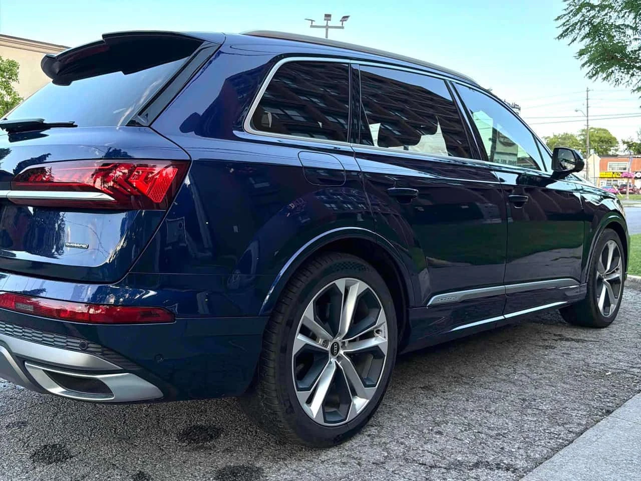 Audi Q7 Technik  CARFAX, снимка 12 - Автомобили и джипове - 55218822