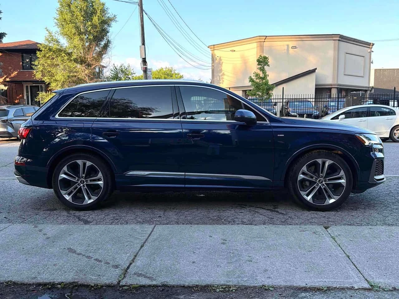 Audi Q7 Technik  CARFAX, снимка 3 - Автомобили и джипове - 55218822