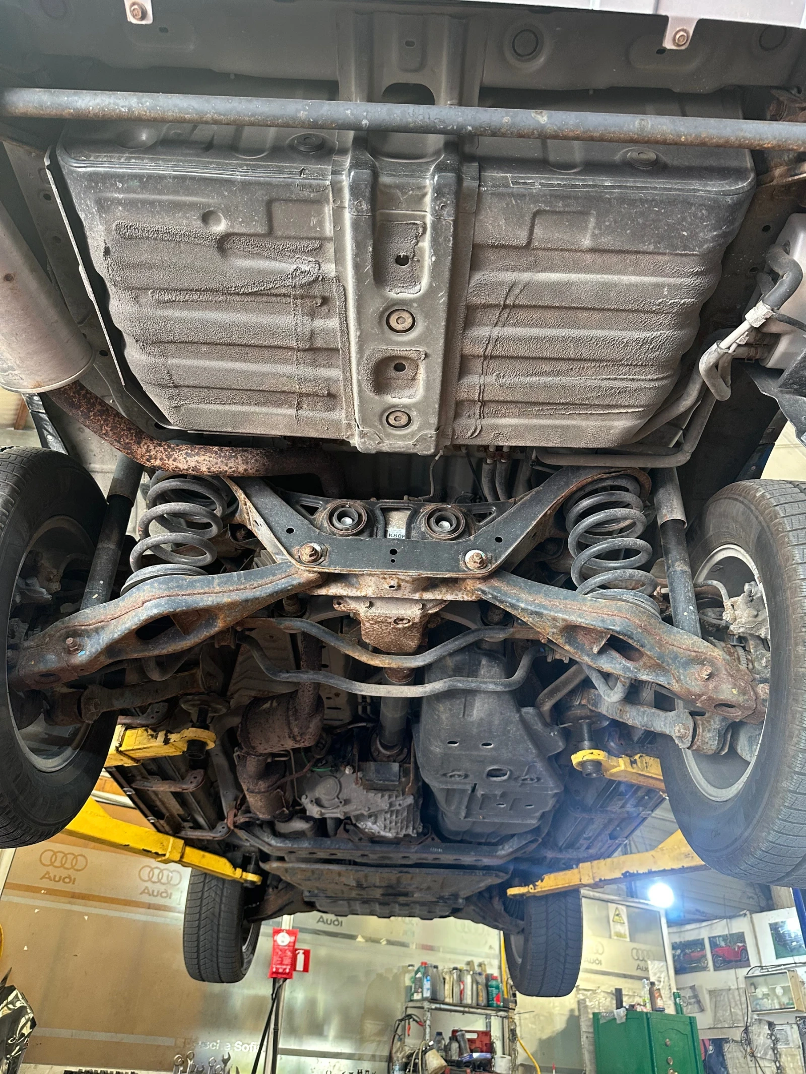 Mitsubishi Pajero 3.2 d-id 192hp EURO 6B, снимка 11 - Автомобили и джипове - 55741132