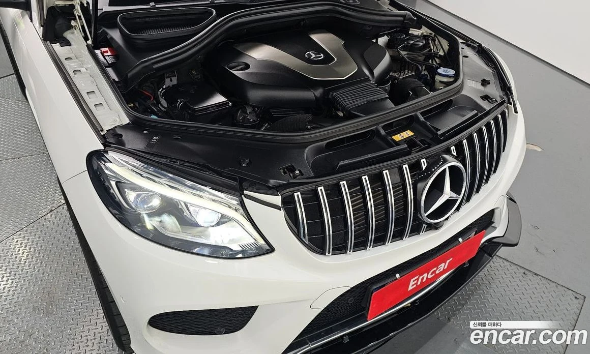 Mercedes-Benz GLE GLE350 d 4MATIC, снимка 6 - Автомобили и джипове - 56122037