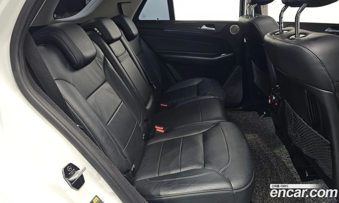 Mercedes-Benz GLE GLE350 d 4MATIC, снимка 11 - Автомобили и джипове - 56122037