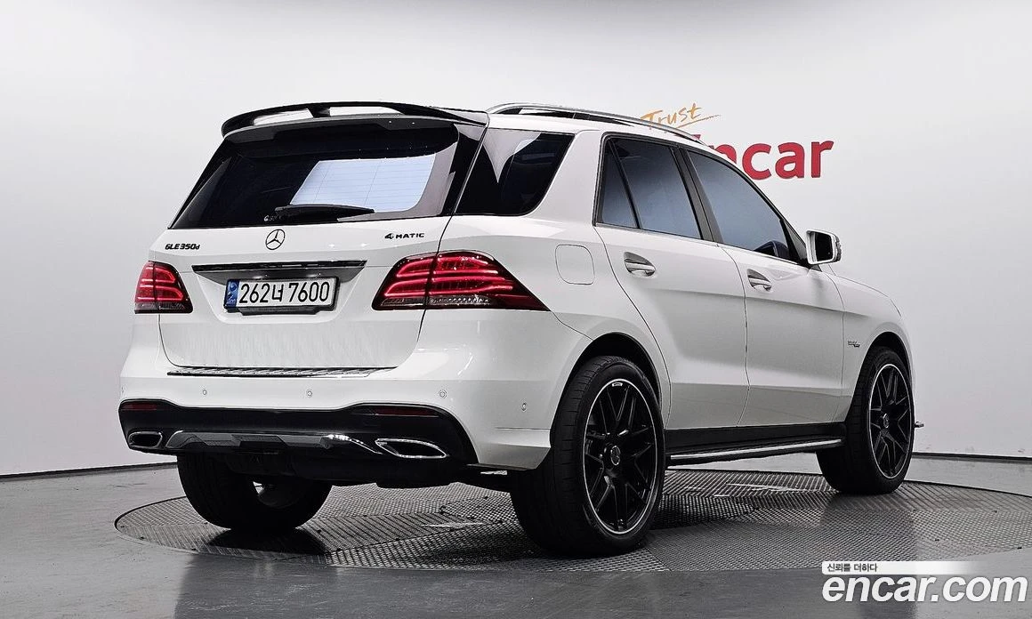 Mercedes-Benz GLE GLE350 d 4MATIC, снимка 2 - Автомобили и джипове - 56122037