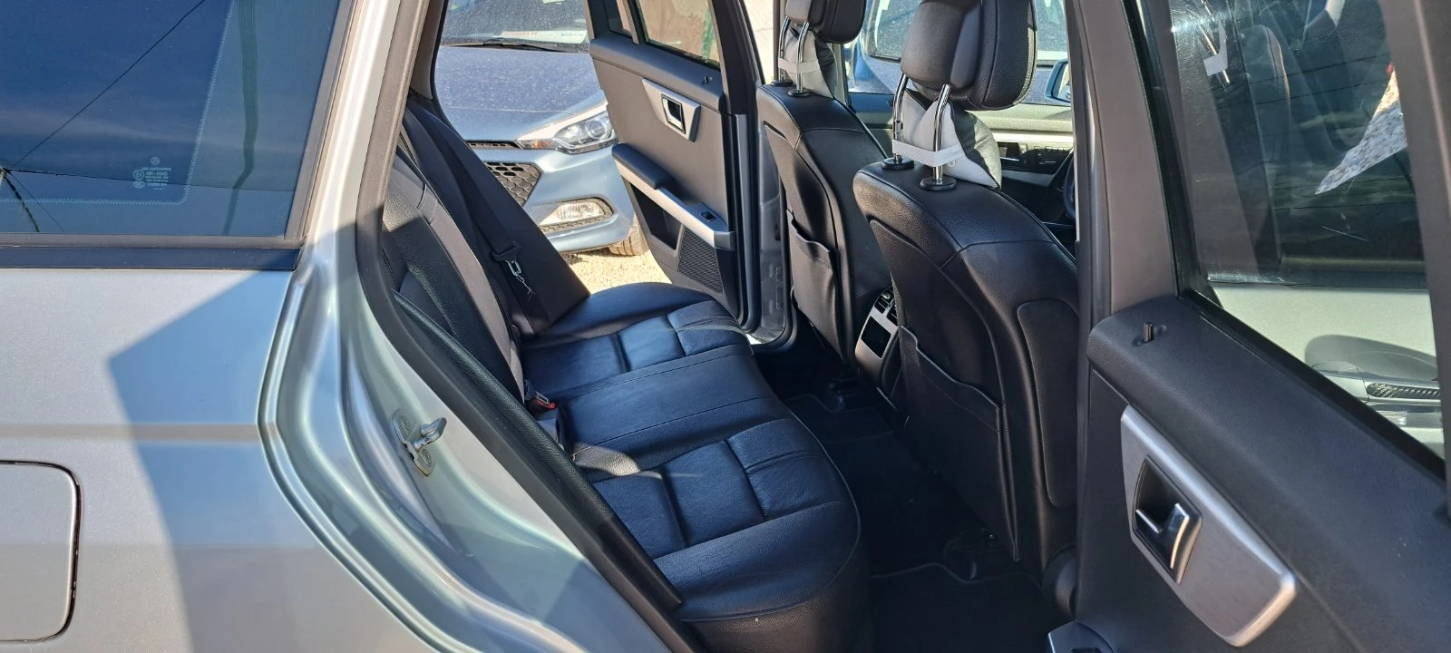 Mercedes-Benz GLK 220 170кс 4х4 Full екстри, обслужена от а-я, снимка 16 - Автомобили и джипове - 56215472