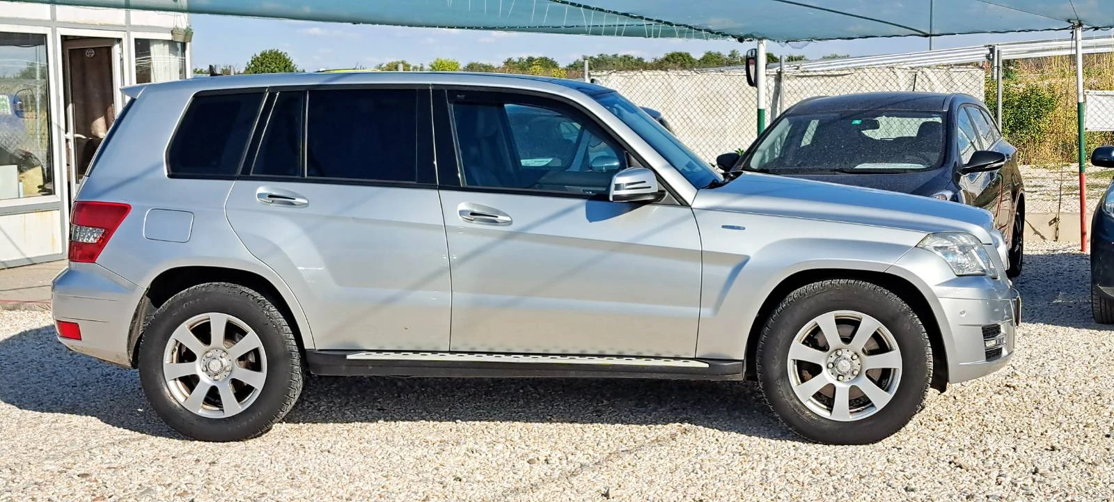 Mercedes-Benz GLK 220 170кс 4х4 Full екстри, обслужена от а-я, снимка 8 - Автомобили и джипове - 56215472
