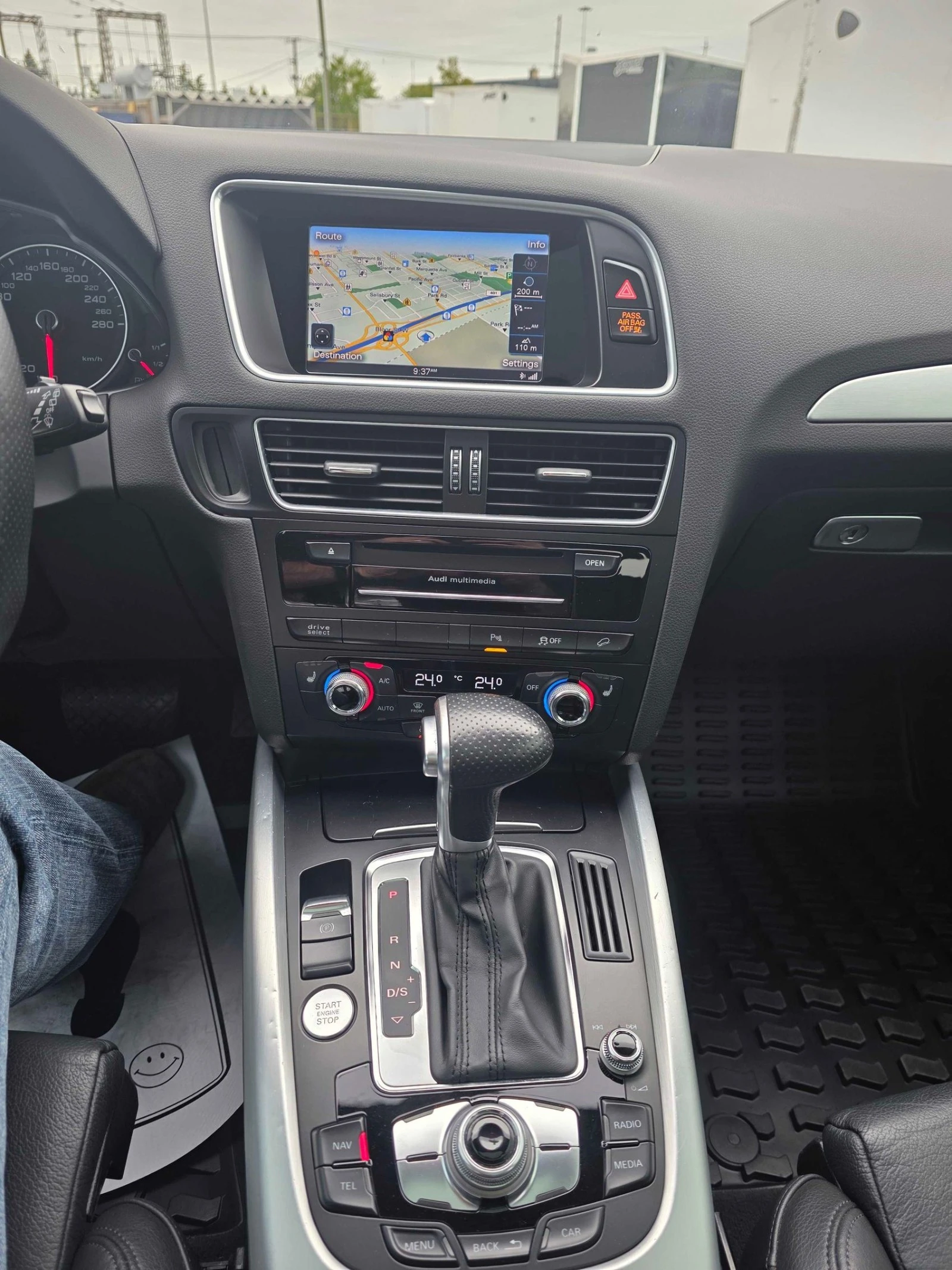 Audi Q5  S-Line * Bang&Olfusen * ���������� * (���� �� ��) | Mobile.bg � ����������� 10