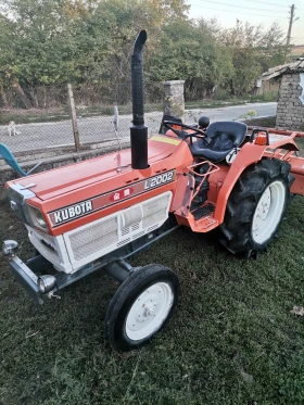 Трактор Kubota 2002L, снимка 8