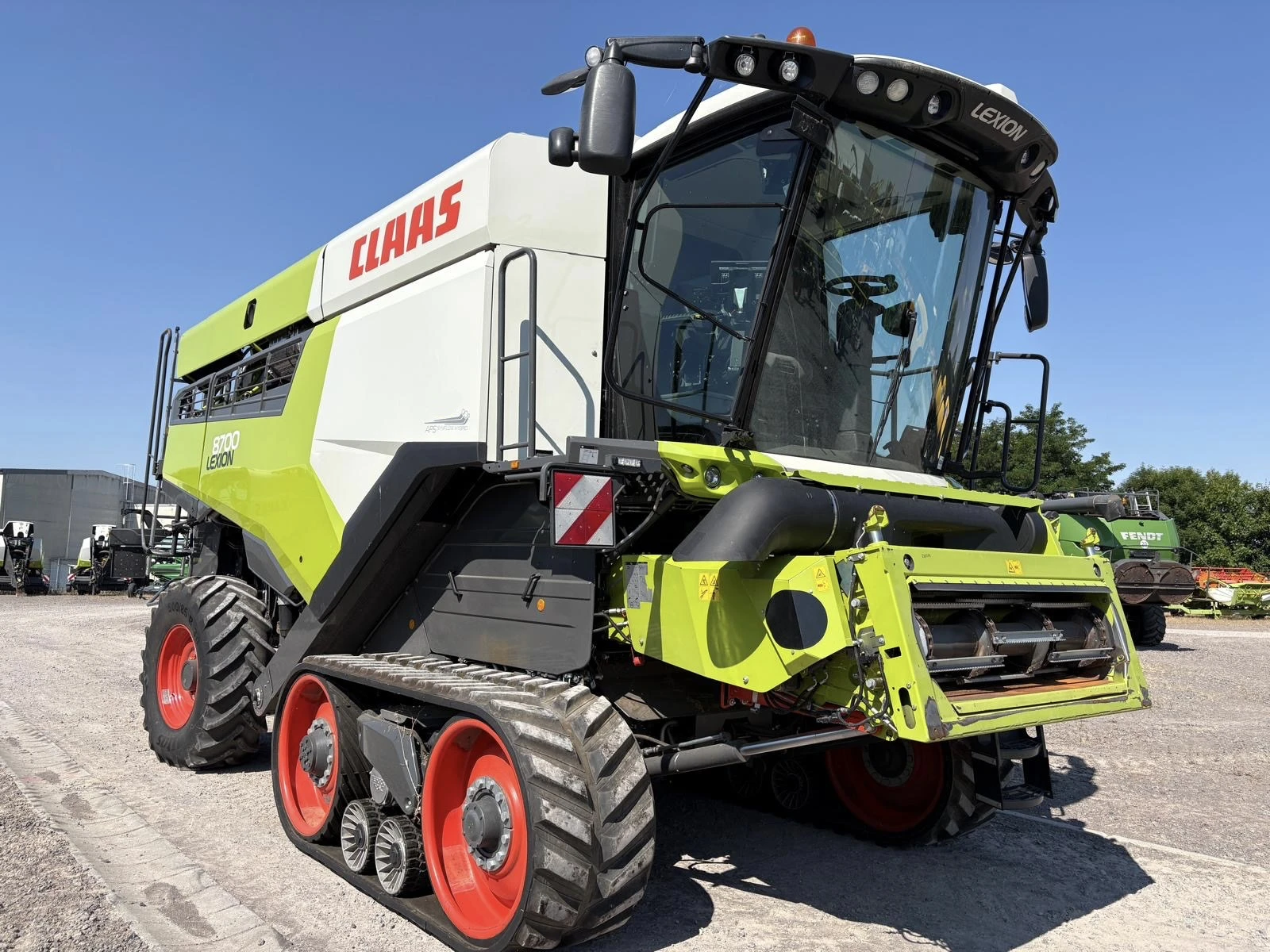 Комбайн Claas LEXION 8700 + CLAAS VARIO 1080 ЛИЗИНГ, снимка 2 - Селскостопанска техника - 55438838