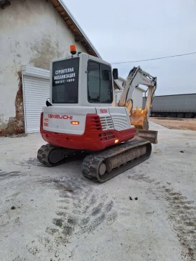 Багер Takeuchi TB250, снимка 2