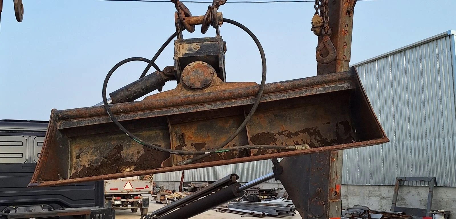 Багер Takeuchi TB250, снимка 15 - Индустриална техника - 53851107