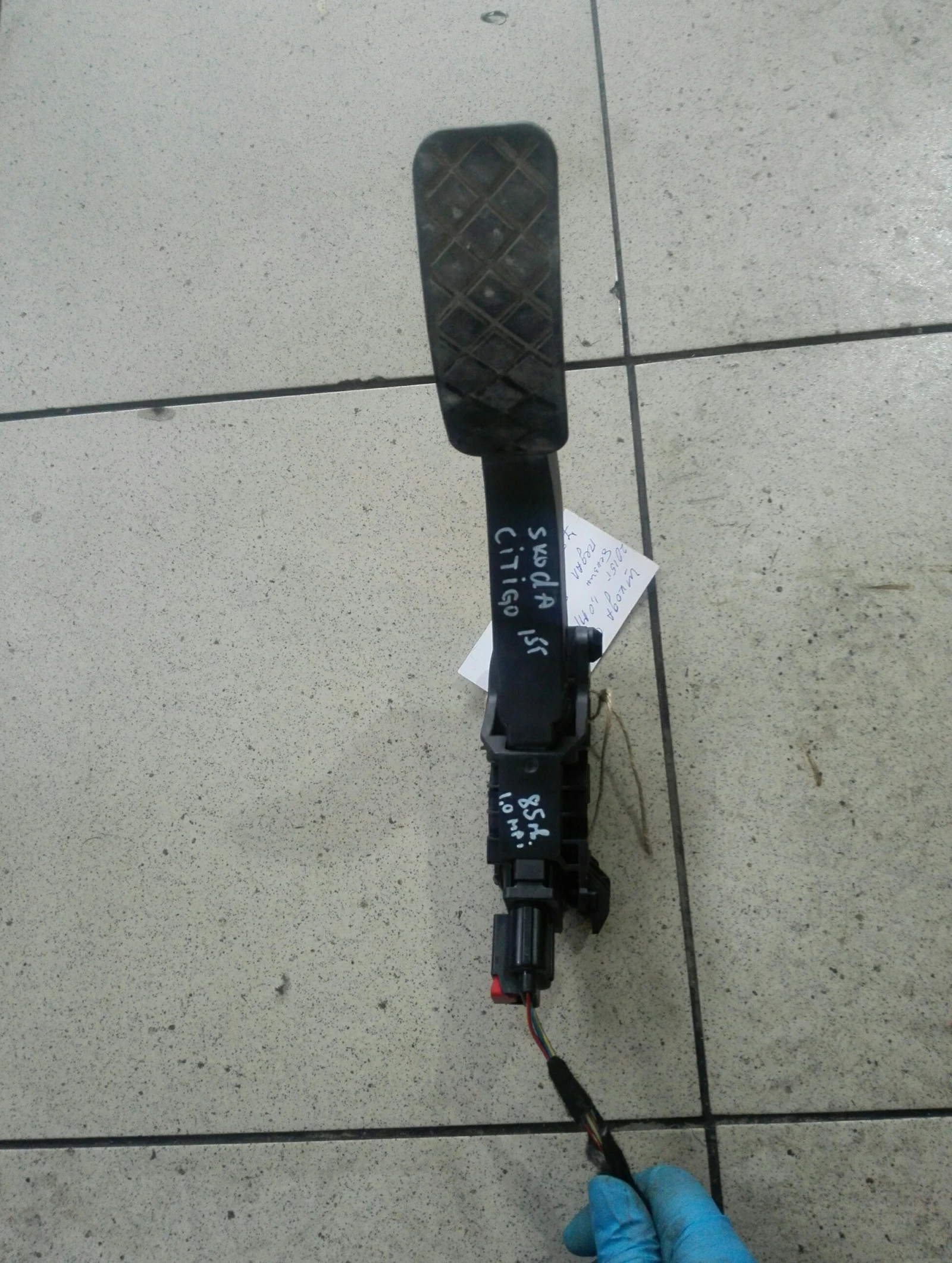 �� ����� ��� ����� ������� 1.0mpi (vw up) | Mobile.bg � ����������� 1