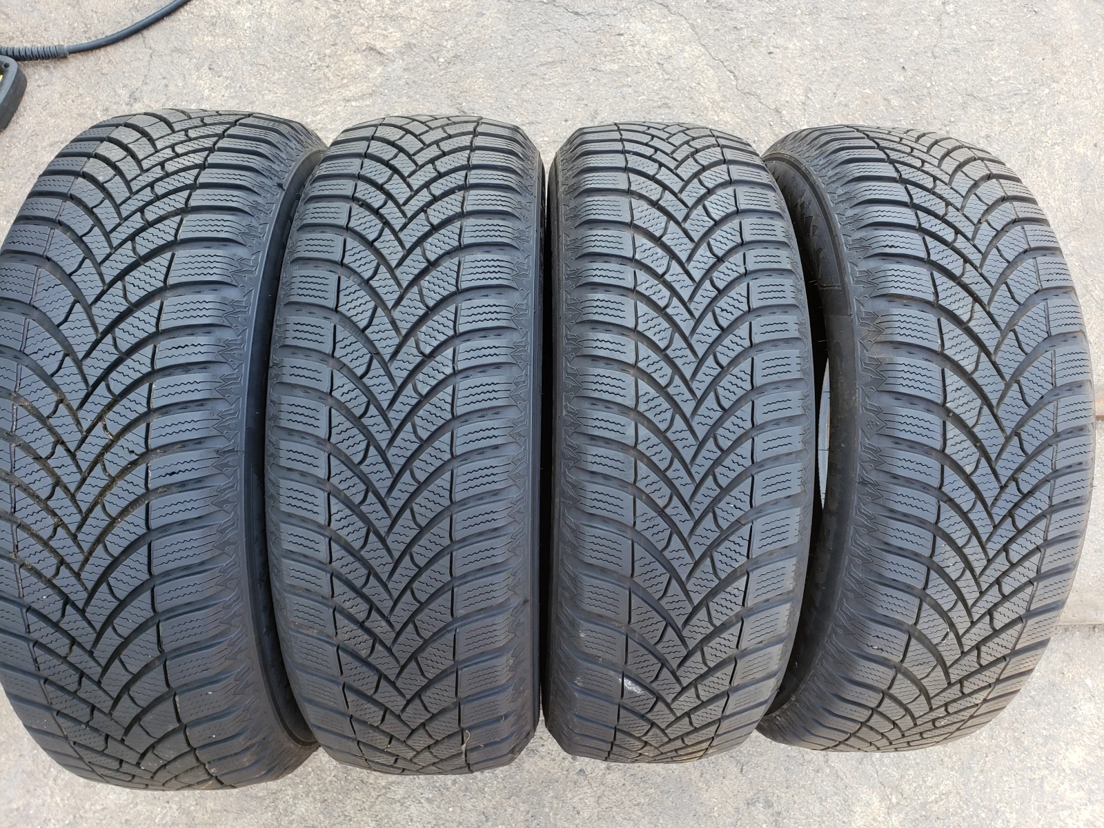 Гуми Зимни 185/65R15, снимка 2 - Гуми и джанти - 55968100