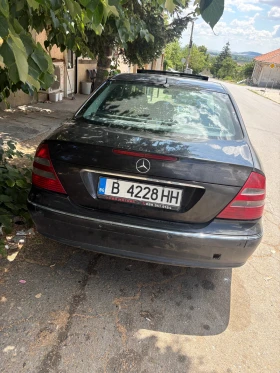 Mercedes-Benz E 280, снимка 1