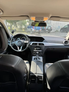 Mercedes-Benz C 220, снимка 12