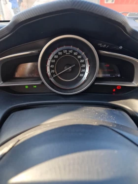 Обява за продажба на Mazda 3 2.2 Skyactive ~18 000 лв. - изображение 6 | Auto.bg Обява за продажба на Mazda 3 2.2 Skyactive ~18 000 лв. - изображение 6