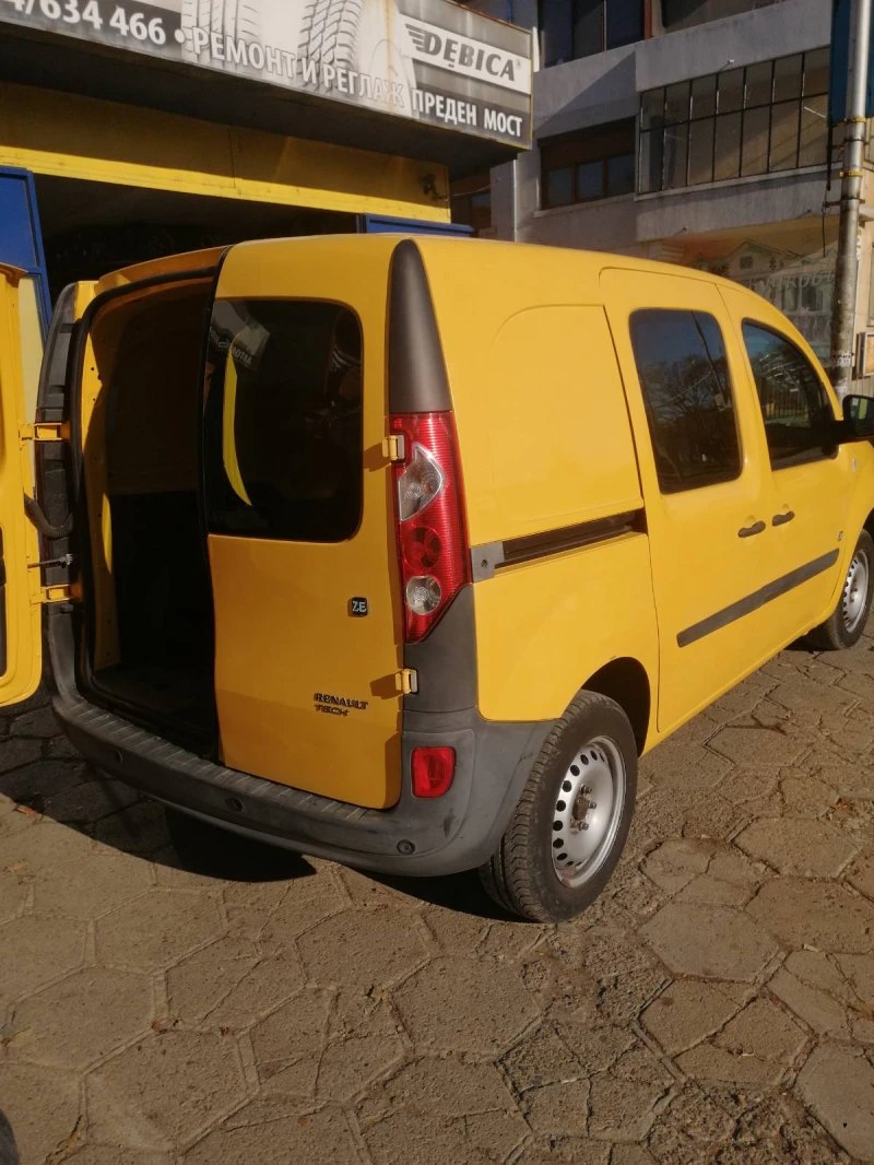 Renault Kangoo, снимка 2 - Автомобили и джипове - 47106944