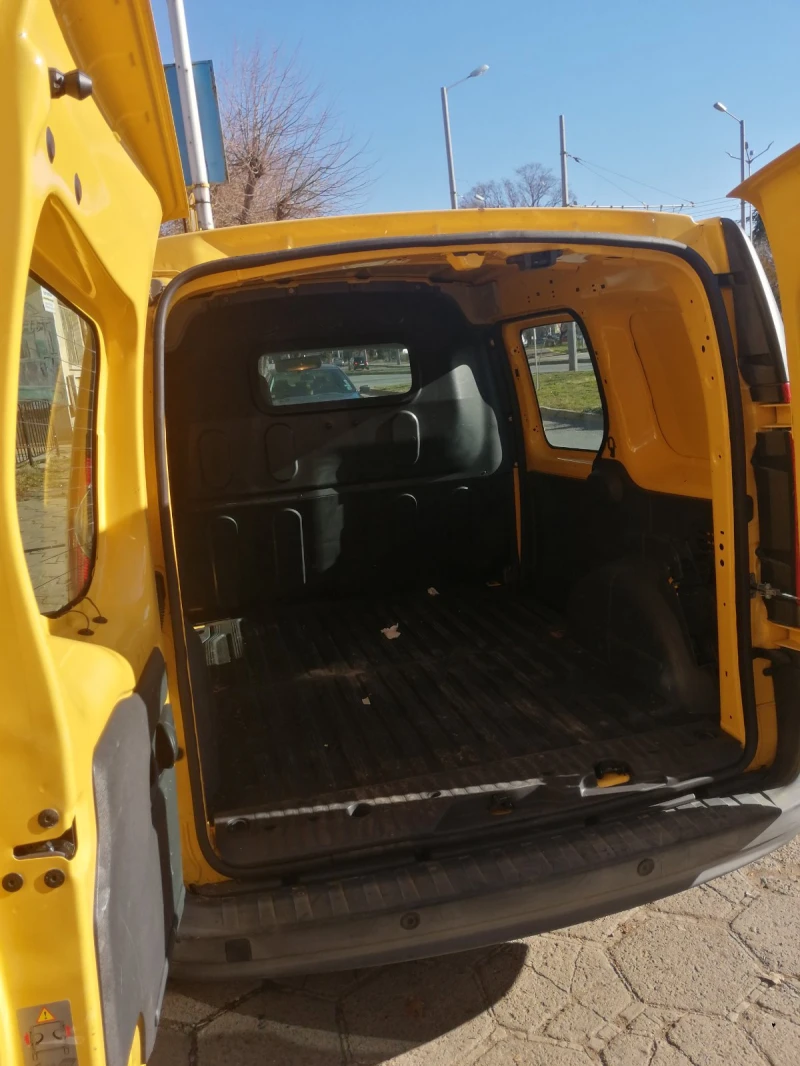 Renault Kangoo, снимка 3 - Автомобили и джипове - 47106944