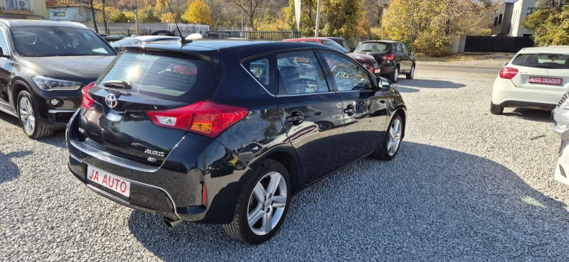 Toyota Auris 1.6-132кс.  NAVY, снимка 6 - Автомобили и джипове - 47834156